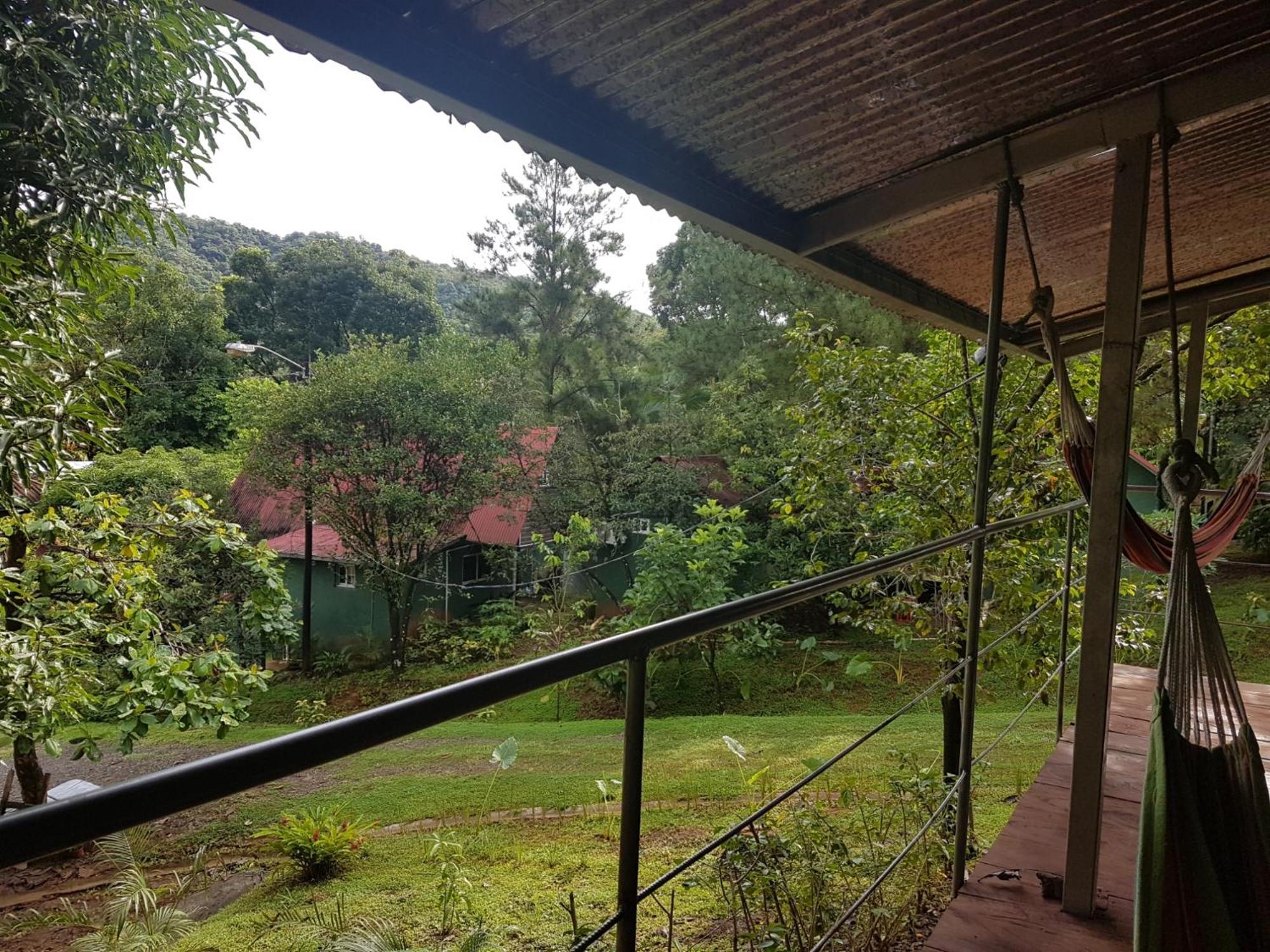 Los Pinos De Torio 外观 照片